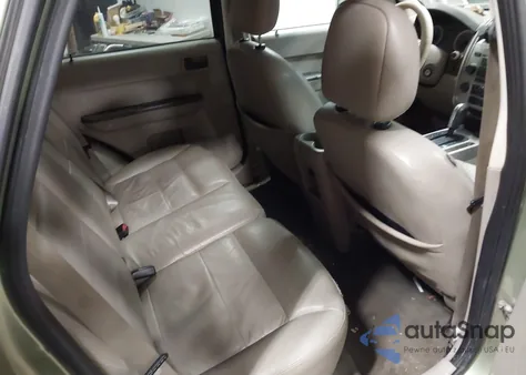 2008 Ford Escape Hybrid from USA, damaged, VIN 1FMCU59H08KC38076